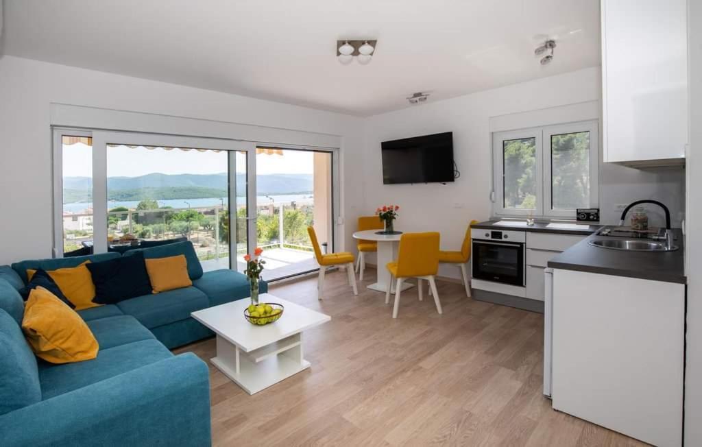 Norin Apartement クレック エクステリア 写真
